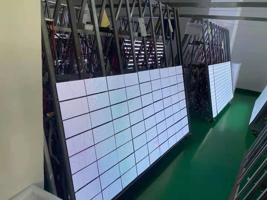 40স্ক্যান ভিডিও ওয়াল কার্ভড LED ডিসপ্লে 64*48cm 3840Hz