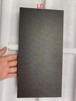 40স্ক্যান ভিডিও ওয়াল কার্ভড LED ডিসপ্লে 64*48cm 3840Hz