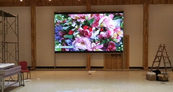 576*960mm ইন্ডোর P3 LED স্ক্রীন ক্যাবিনেট 180W/ Sqm উচ্চ রেজোলিউশন OEM