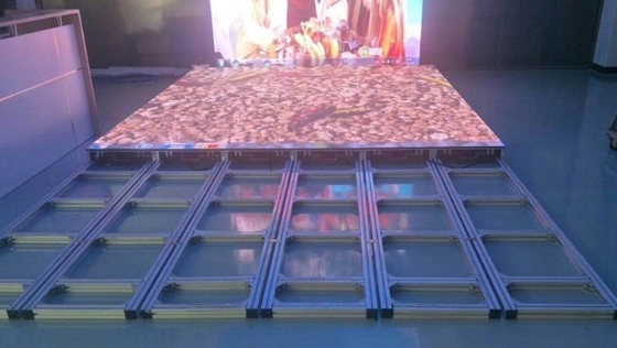 কনসার্টের জন্য FCC IP54 আলোকিত LED ফ্লোর প্যানেল 65410 ডটস/ M2 8192 পিক্সেল