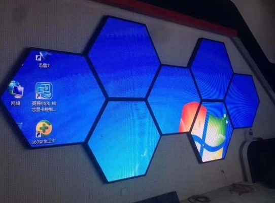 কনভেনশন সেন্টার IP50 IP40 LED নমনীয় মডিউল প্যানেল ভিডিও স্ক্রীন 192 x 192 ডট