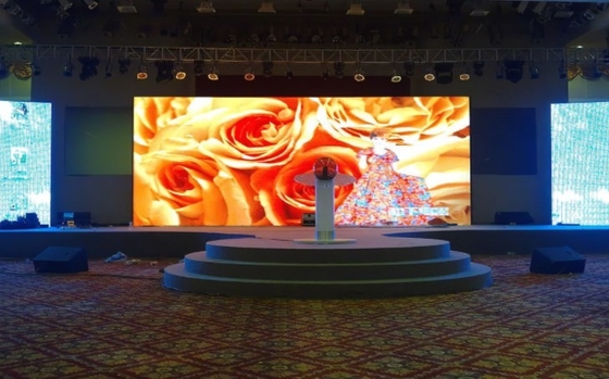 আল্ট্রা থিন স্টেজ LED ব্যাকড্রপ স্ক্রীন ভাড়া 1/8 স্ক্যান 1R1G1B AC260V