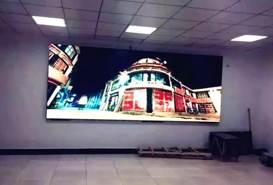 বিজ্ঞাপন P3 ইন্ডোর ফুল কালার LED ডিসপ্লে 192x192mm ডাই কাস্টিং অ্যালুমিনিয়াম